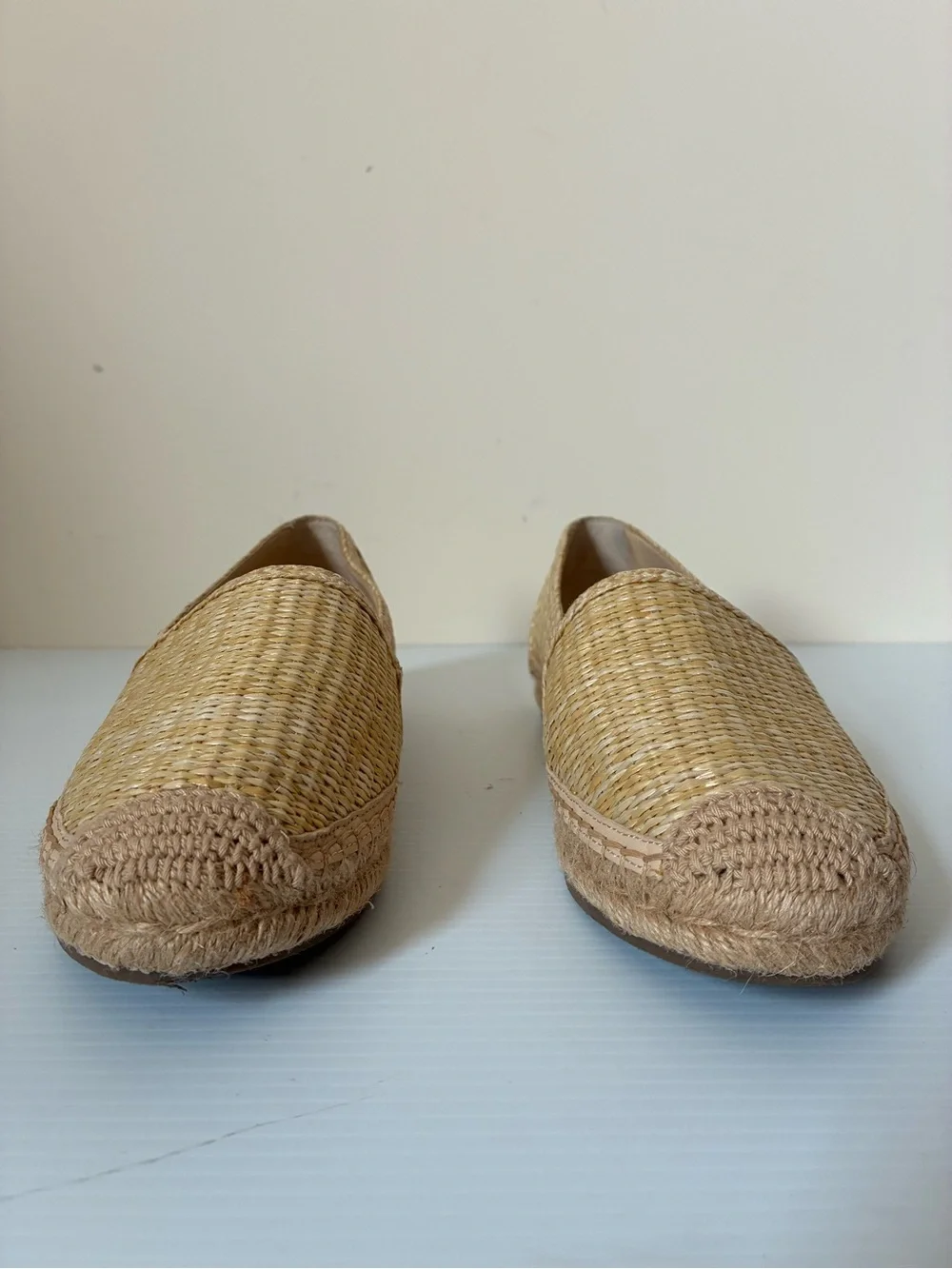 J.McLaughlin Woven Tan Raffia Slip On Espadrille Loafers size 9